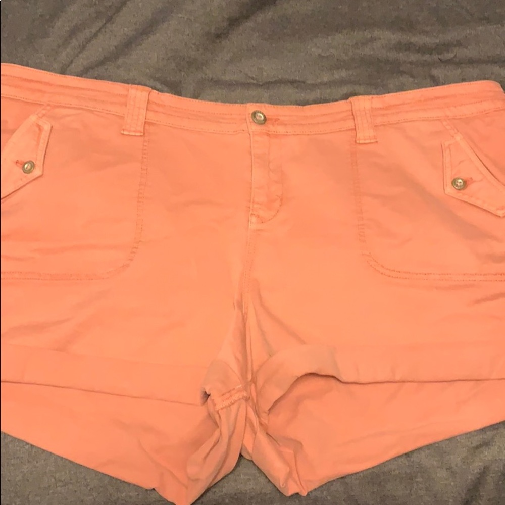 Torrid coral shorts